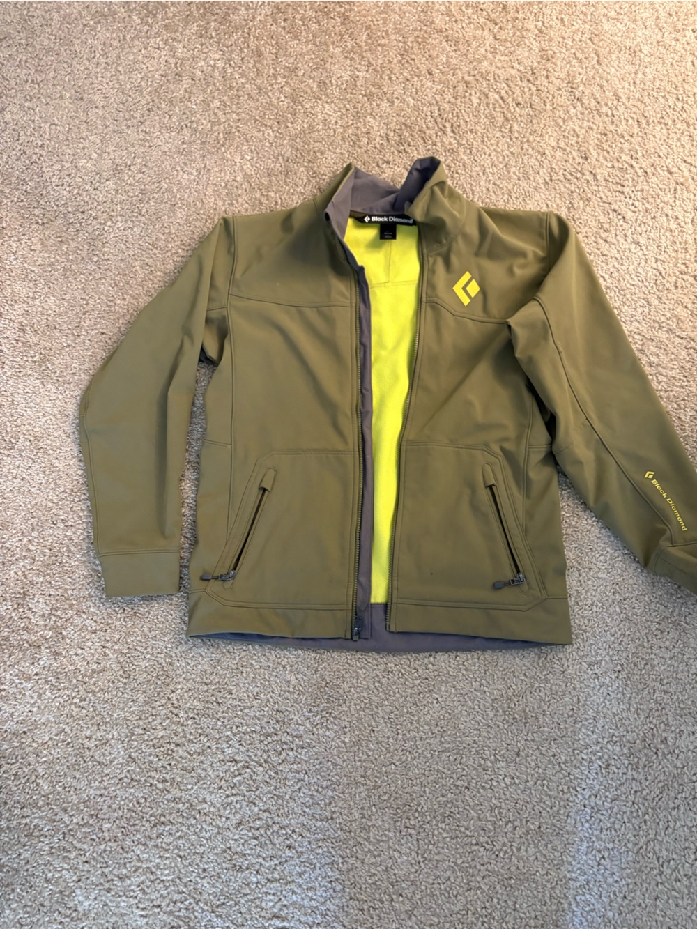 Black Diamond Crag Jacket Polartec Soft Shell  Windbloc Men’s M Olive